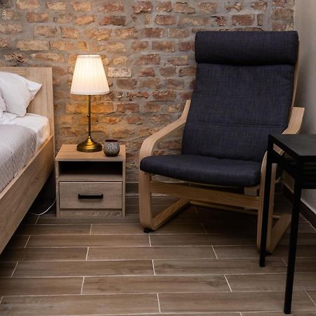 Comfortable Romantic 1 Bedroom Apartment Near Augarten Виена Екстериор снимка
